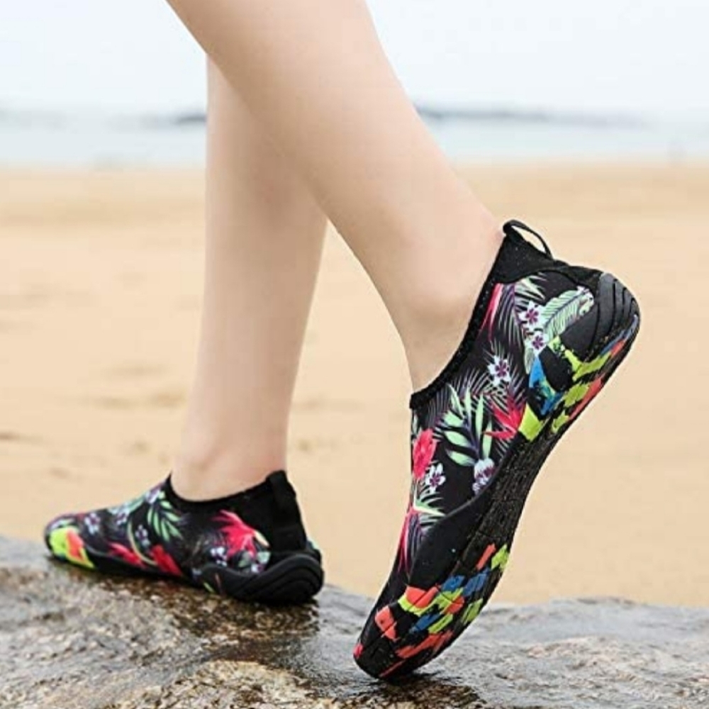 beach sandals - Picture 6 of 10